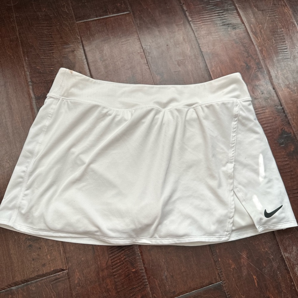 Nike dry fit tennis skirt
